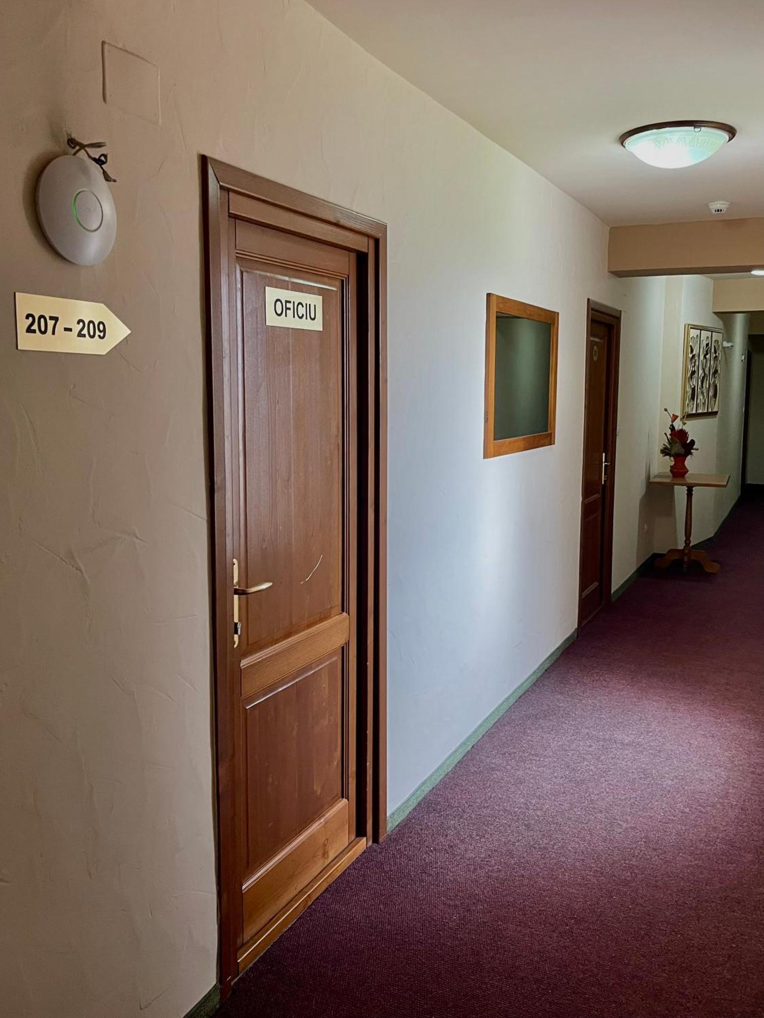 Hotel Lucy Star Cluj-Napoca Exterior photo